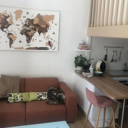 דירה T1 Comfortable With Terrace ליל