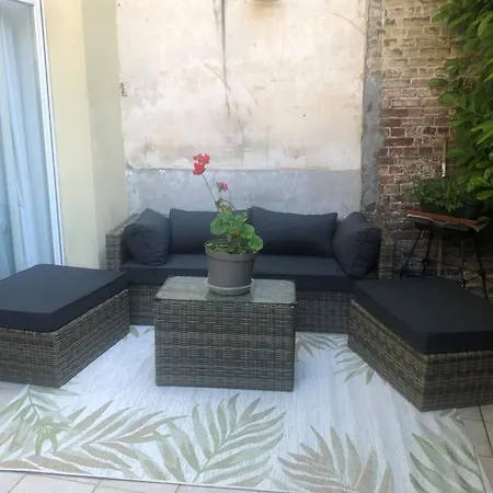 דירה T1 Comfortable With Terrace ליל